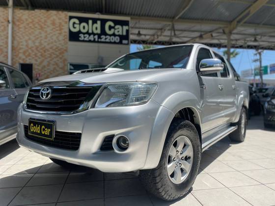TOYOTA HILUX 3.0 SRV 4X4 CD 16V TURBO INTERCOOLER DIESEL 4P AUTOMÁTICO TOYOTA HILUX 3.0 SRV 4X4 CD 16V TURBO INTERCOOLER DIESEL 4P AUTOMÁTICO